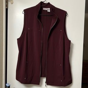 Units Woman in Size 1X…